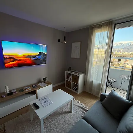 Apartament Superbe Duplex Avec Parking Gratuit